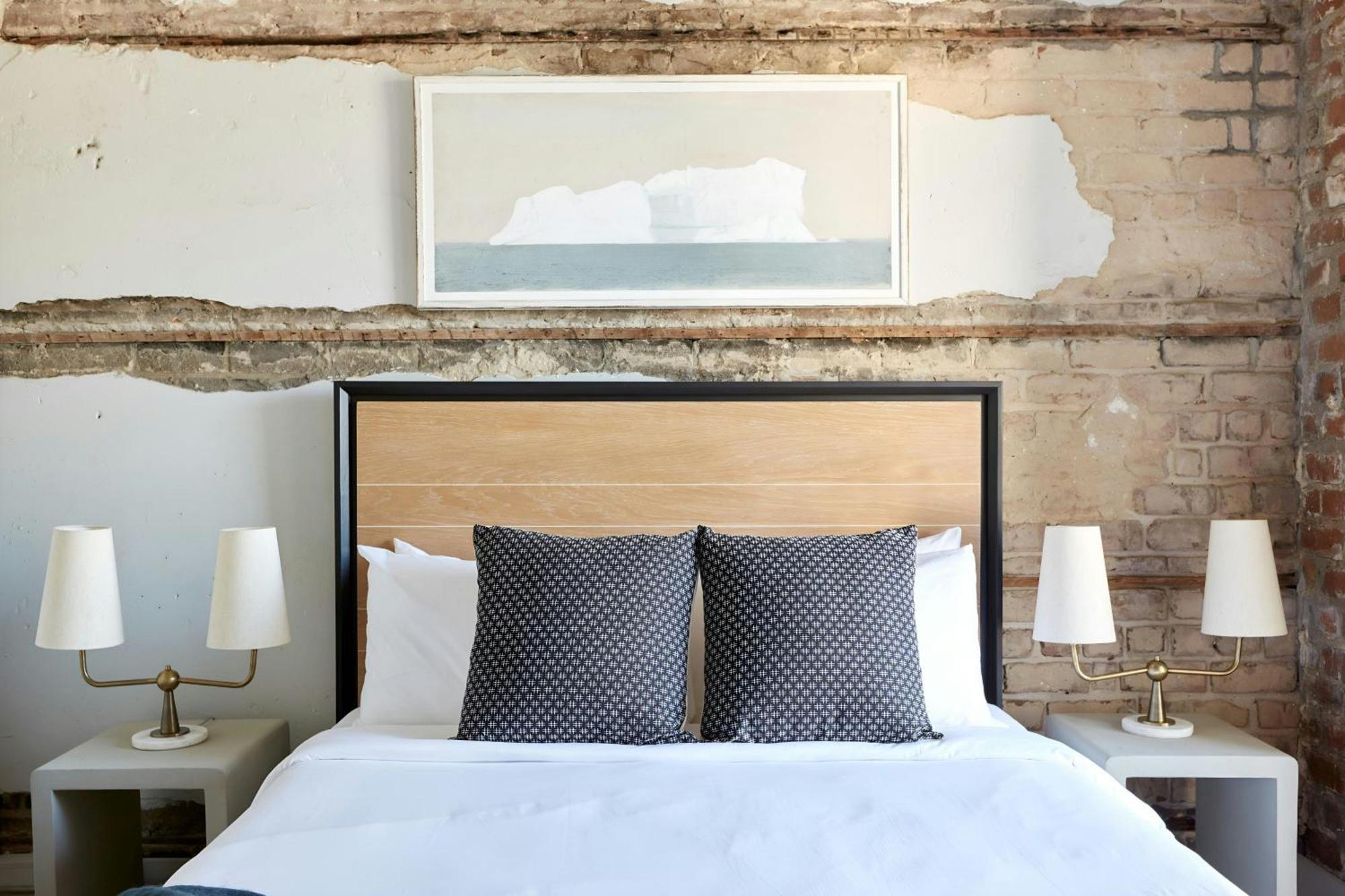 Sonder By Marriott Bonvoy The Broughton Apartments Historic District 4* Savannah