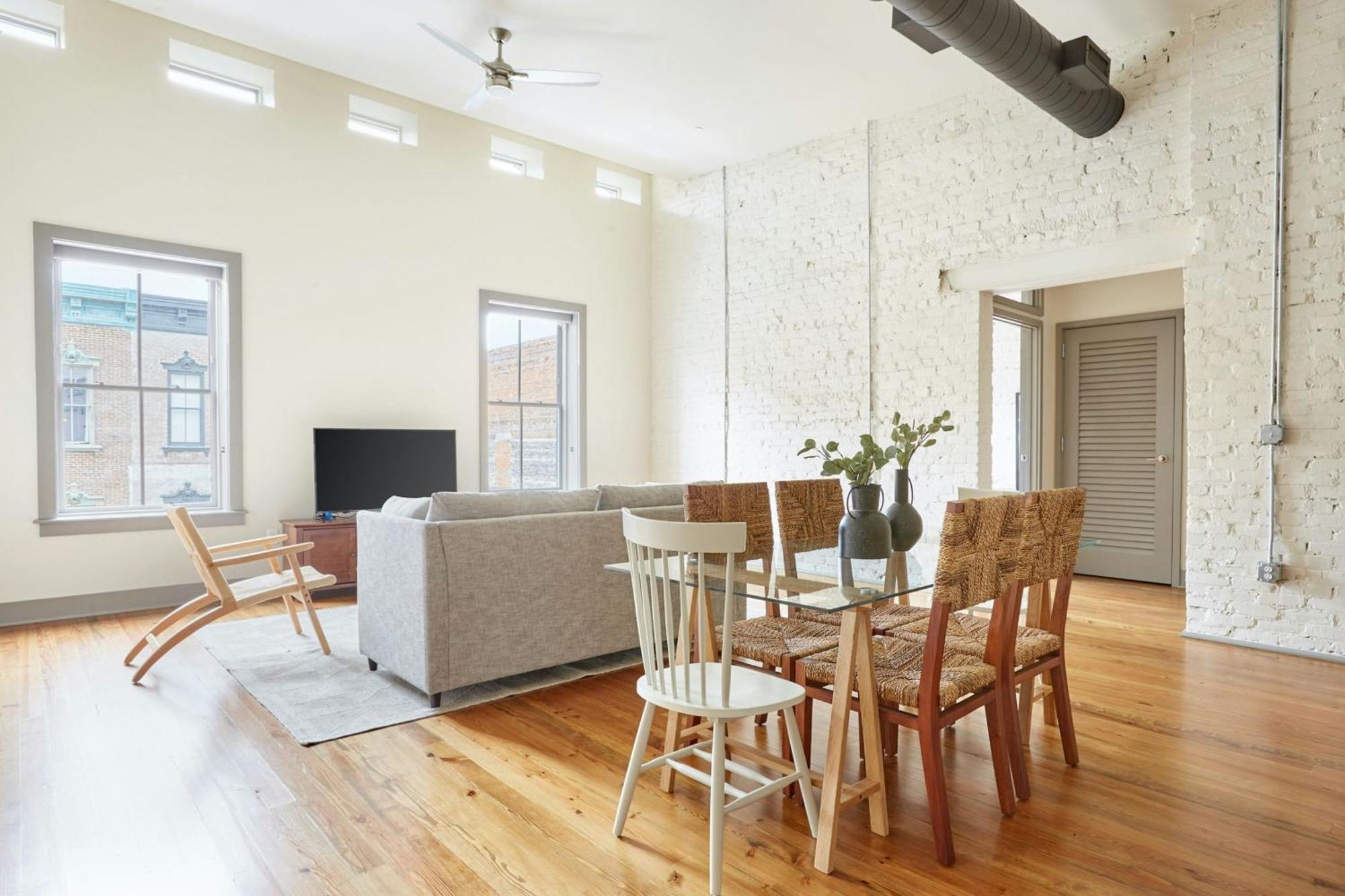 Sonder By Marriott Bonvoy The Broughton Apartments Historic District Apartahotel 4*