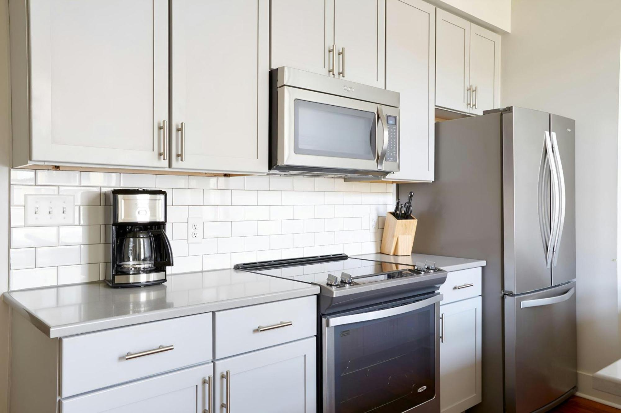 Sonder By Marriott Bonvoy The Broughton Apartments Historic District Apartahotel 4*